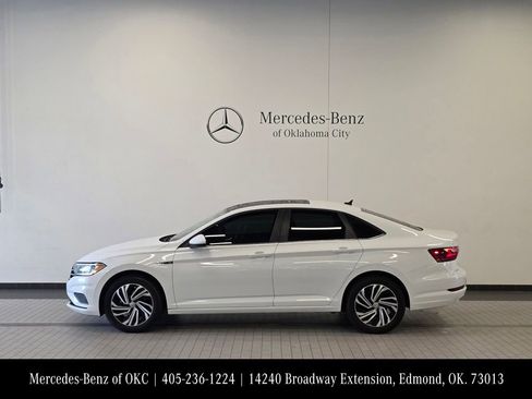 Used 2021 Volkswagen Jetta SEL FWD image 5