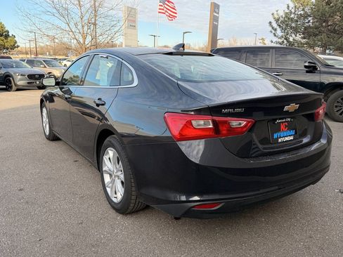 Used 2023 Chevrolet Malibu LT image 3
