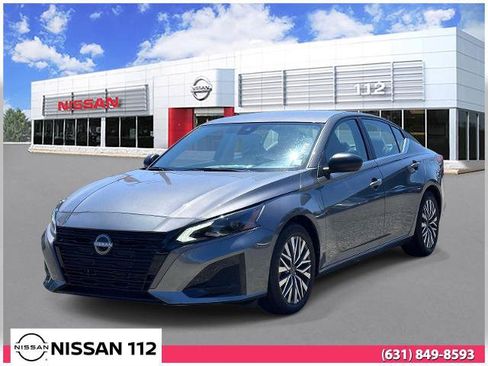 Certified 2026 Nissan Altima 2.5 SV FWD image 1