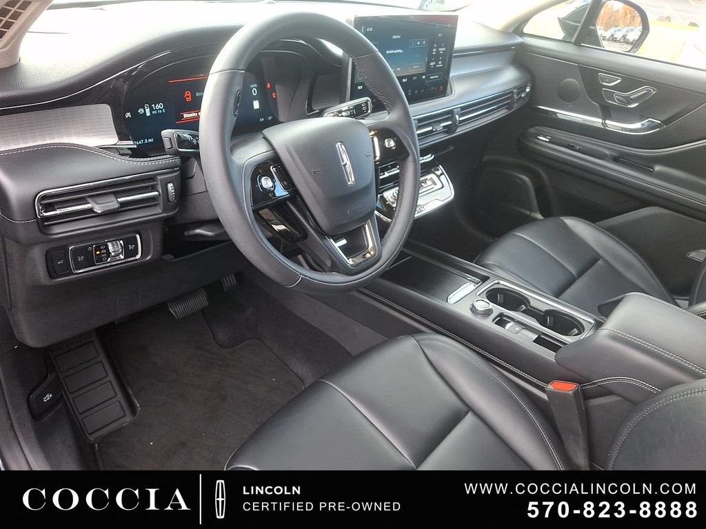 Certified 2024 Lincoln Corsair AWD image 15