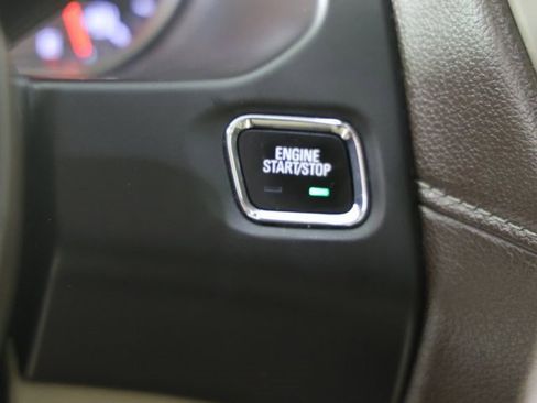 Used 2018 GMC Acadia Denali w/ Technology Package image 23