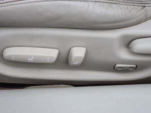 Used 2010 Lexus IS 350C image 20