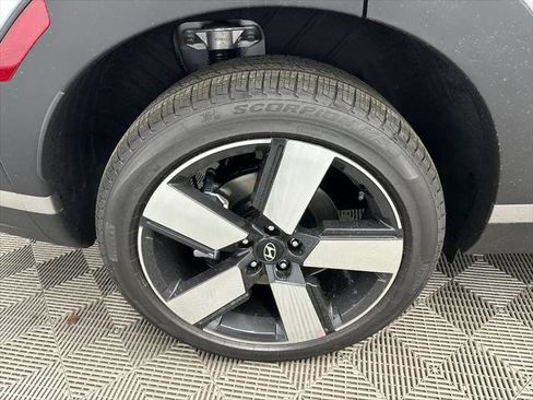 New 2026 Hyundai Santa Fe Limited AWD/4WD image 19