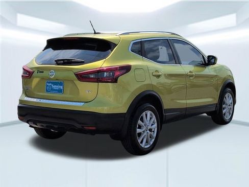 Used 2020 Nissan Rogue Sport SV image 5