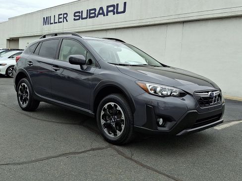 Certified 2023 Subaru Crosstrek 2.0i Premium image 1