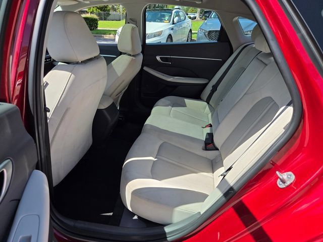 Used 2024 Hyundai Sonata SEL w/ Convenience Package FWD image 13