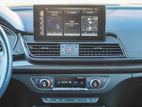 Used 2023 Audi SQ5 Premium Plus w/ Premium Plus Package image 48