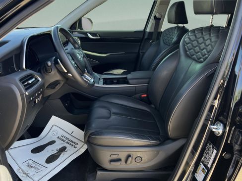 Used 2022 Hyundai Palisade Limited w/ Winter Package image 22