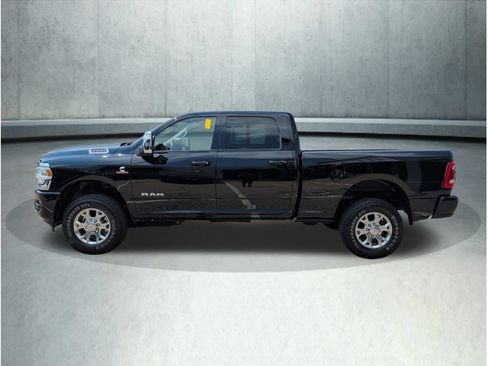 Used 2024 RAM 2500 Laramie w/ Safety Group AWD/4WD image 2