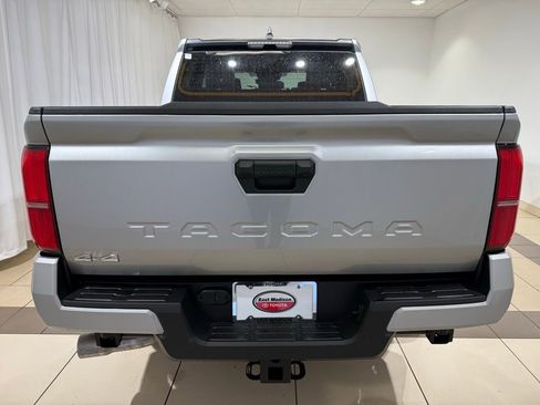 New 2026 Toyota Tacoma SR5 AWD/4WD image 4
