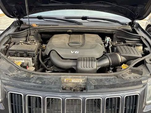 Used 2014 Jeep Grand Cherokee Limited image 19