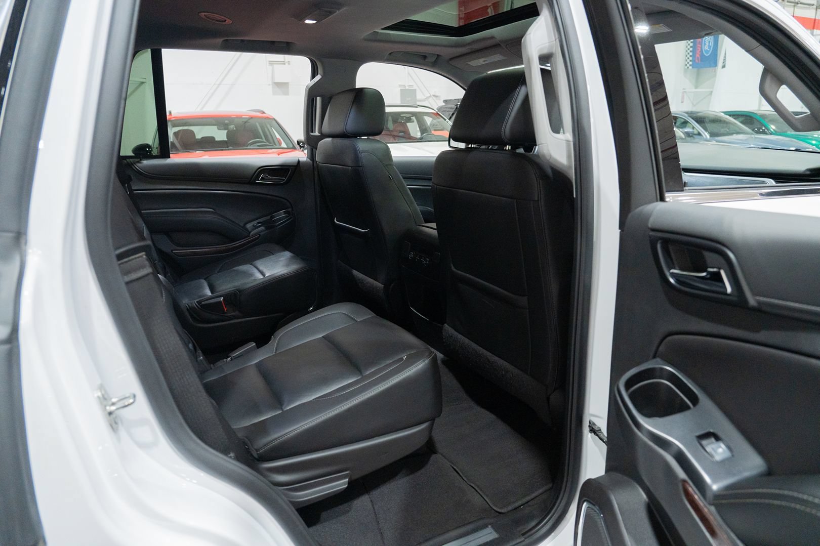 Used 2020 GMC Yukon SLT AWD/4WD image 27
