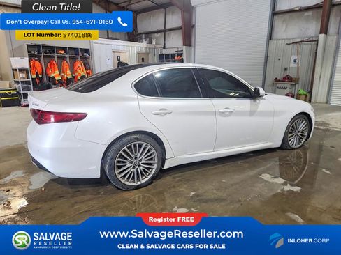 Used 2018 Alfa Romeo Giulia Ti w/ Quick Order Package 22Z Lusso RWD image 4