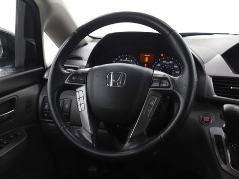 Used 2016 Honda Odyssey Touring Elite image 18