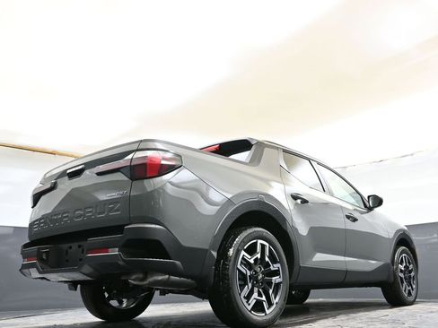 Certified 2025 Hyundai Santa Cruz Limited image 34