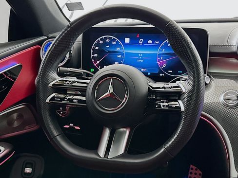 Used 2024 Mercedes-Benz CLE 300 4MATIC Coupe image 8