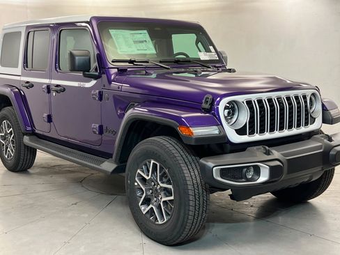 New 2026 Jeep Wrangler Unlimited Sahara w/ Whitecap Package AWD/4WD image 7