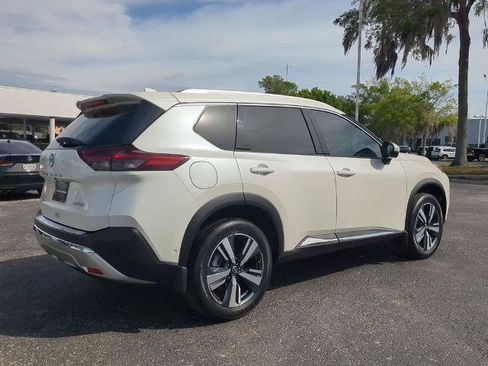Certified 2023 Nissan Rogue Platinum w/ Platinum Premium Package FWD image 4