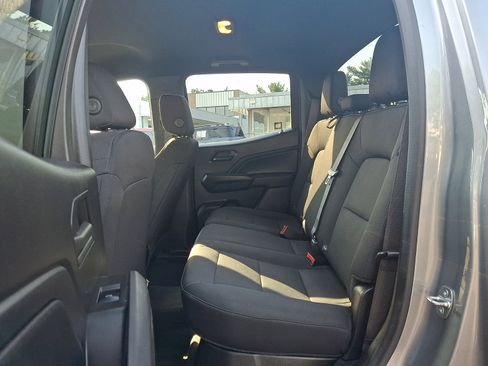 Used 2023 Chevrolet Colorado W/T RWD image 10