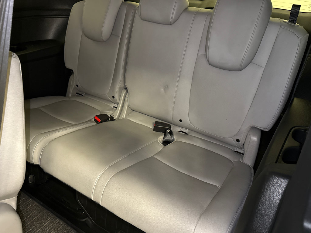 Certified 2024 Honda Odyssey Touring image 17