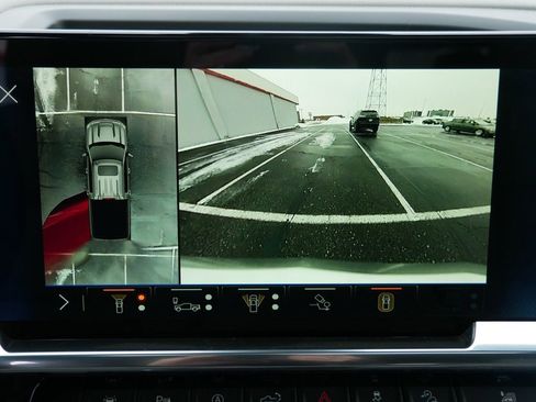 New 2026 Chevrolet Silverado 1500 LTZ w/ LTZ Premium Package image 25