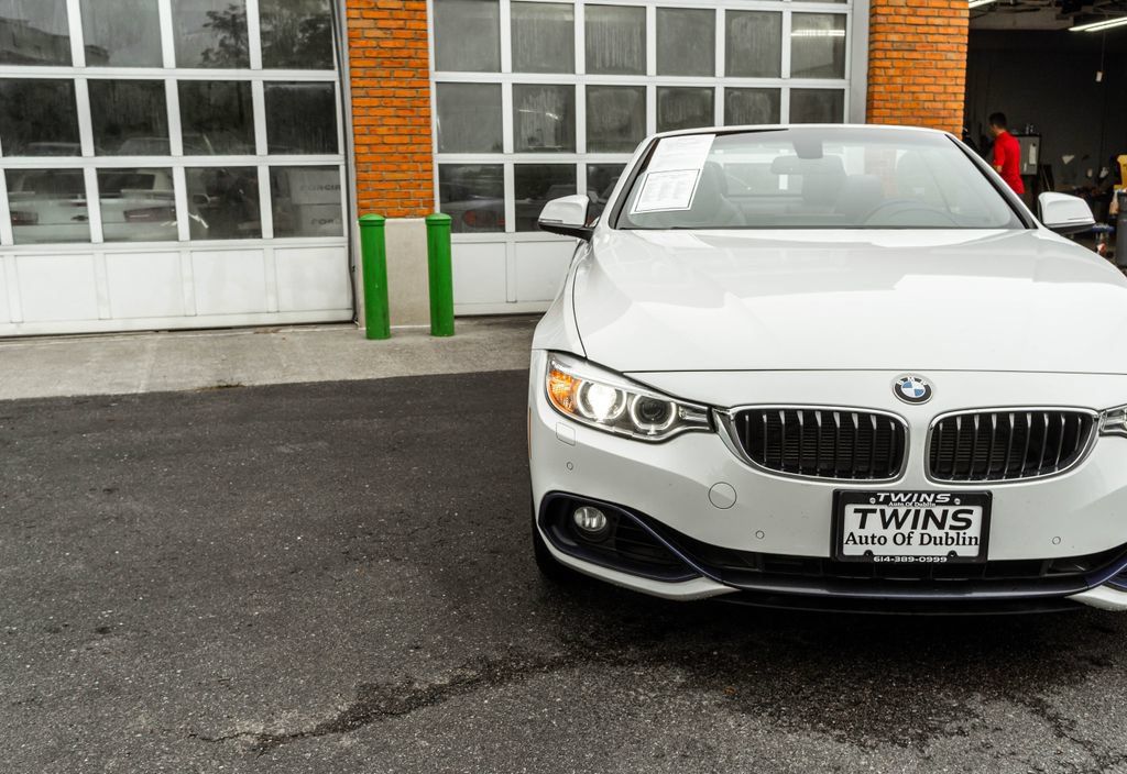 Used 2016 BMW 428i xDrive Convertible AWD/4WD image 32