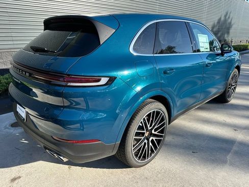 Certified 2026 Porsche Cayenne S AWD/4WD image 9
