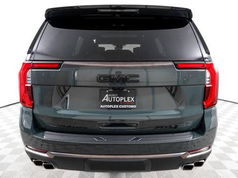 Used 2025 GMC Yukon AT4 Ultimate AWD/4WD image 6