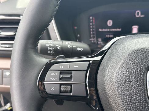 Used 2026 Honda Pilot Elite image 19