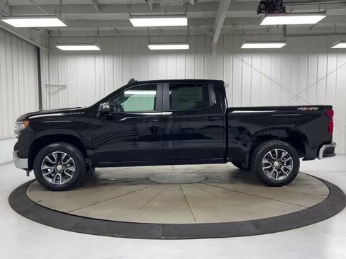 Used 2023 Chevrolet Silverado 1500 LT image 5