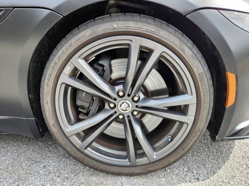 Used 2024 Jaguar F-TYPE R AWD/4WD image 7