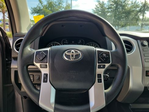 Used 2019 Toyota Tundra SR5 w/ SR5 Upgrade Package RWD image 16