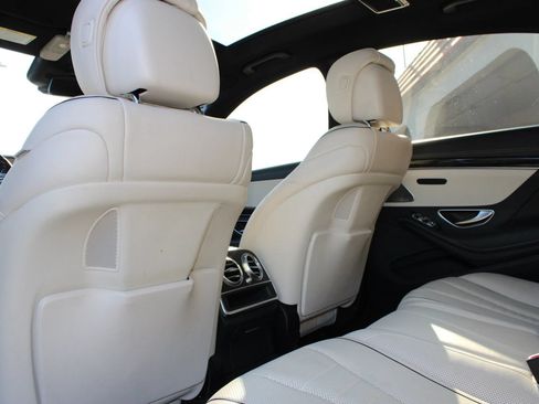 Used 2015 Mercedes-Benz S 550 Sedan image 16