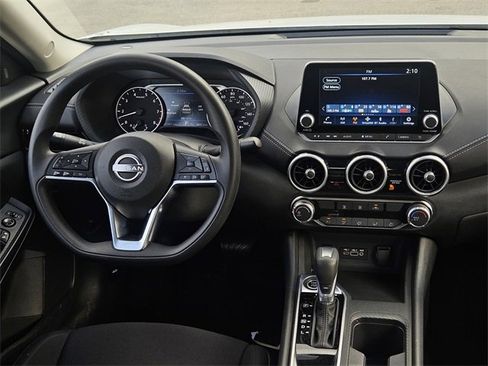 Used 2025 Nissan Sentra SV image 26