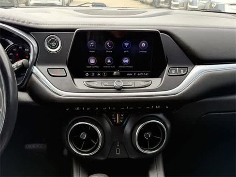 Used 2019 Chevrolet Blazer LT image 18