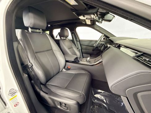 Used 2026 Land Rover Range Rover Velar Dynamic SE image 23