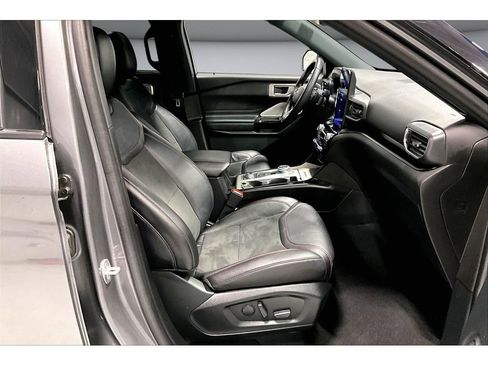 Used 2023 Ford Explorer ST w/ Equipment Group 401A image 8