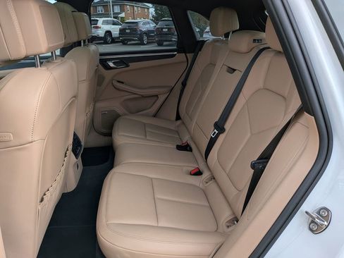 Used 2022 Porsche Macan GTS image 25