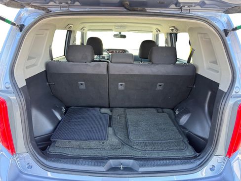 Used 2010 Scion xB FWD image 17