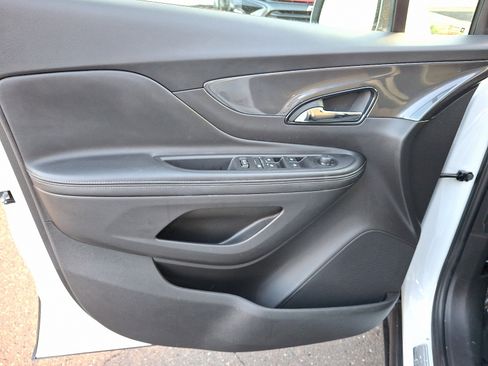 Used 2019 Buick Encore Preferred image 14