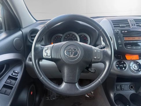 Used 2011 Toyota RAV4 Limited image 16