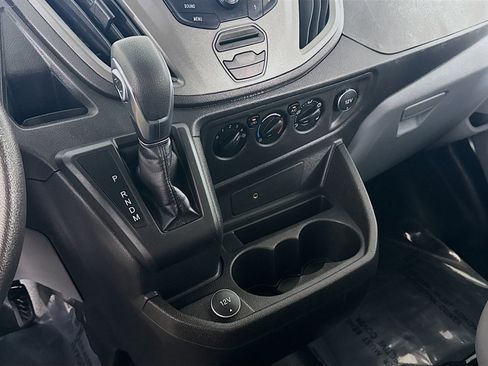 Used 2017 Ford Transit 350 XL image 17