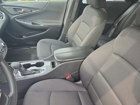 Used 2024 Chevrolet Malibu LT image 21