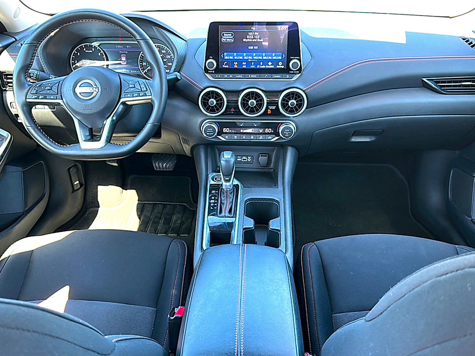 Used 2025 Nissan Sentra SR FWD image 20