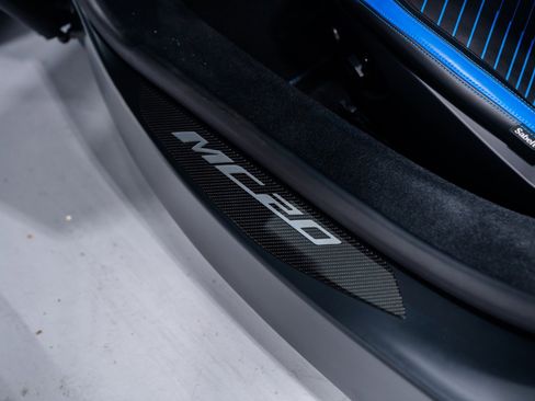 Used 2022 Maserati MC20 Coupe RWD image 14