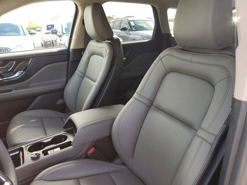 New 2026 Lincoln Corsair Grand Touring AWD/4WD image 22