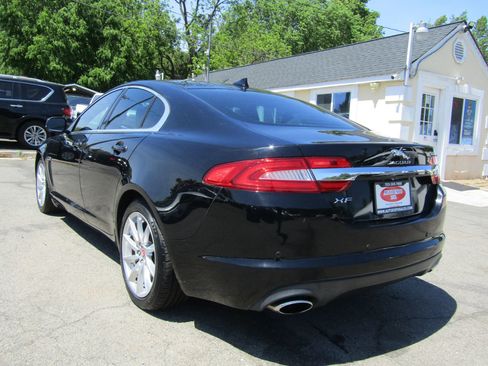 Used 2014 Jaguar XF RWD image 5