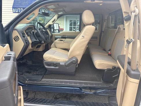 Used 2016 Ford F250 XLT w/ XLT Value Package AWD/4WD image 12