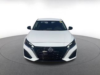 Used 2025 Nissan Altima 2.5 SV video 2