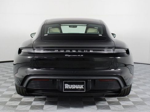 Used 2022 Porsche Taycan 4S image 6